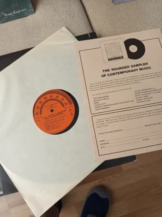 More George Thorogood & The Destroyers. LP vinil