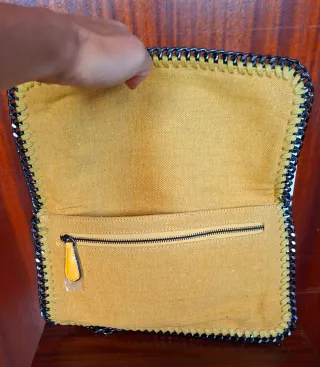 Bolso nuevo con cadena/clutch mostaza