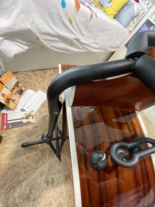 Guitarra Taylor 210ce DLX