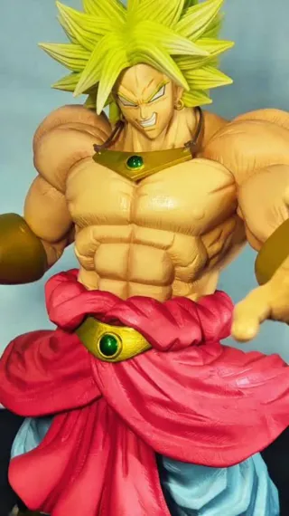 Figura Broly Masterlise Omnibus