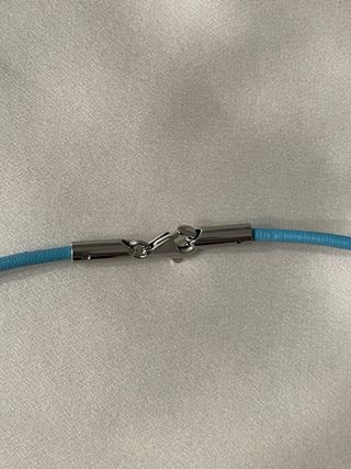 Colgante Lotus Plata y Cordón Azul