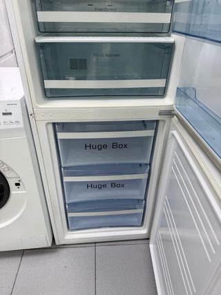 Nevera Haier 188x60cm + Lavadora 9kg