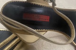 Tacones Carolina Herrera Dorados y Plateados