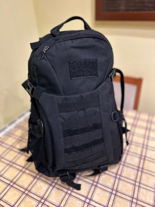 Mochila Táctica Negra HUKOER