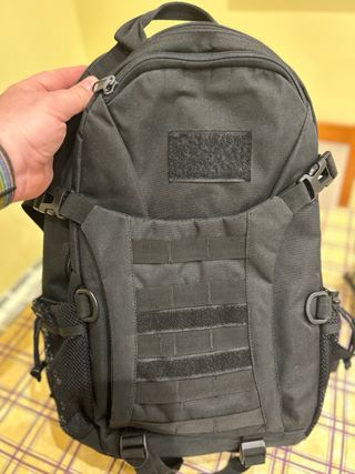 Mochila Táctica Negra HUKOER