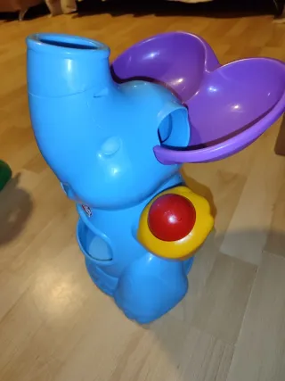 Juguete Elefante Playskool con Bolas