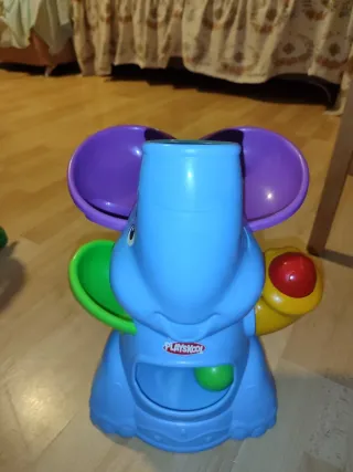 Juguete Elefante Playskool con Bolas