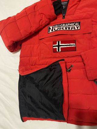 Anorak Geographical Norway Rojo
