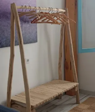 Burro de madera eucalipto Maisons du Monde