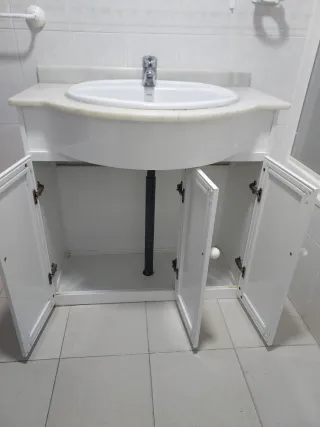 Mueble baño,totalmente aluminio,opción con espejo