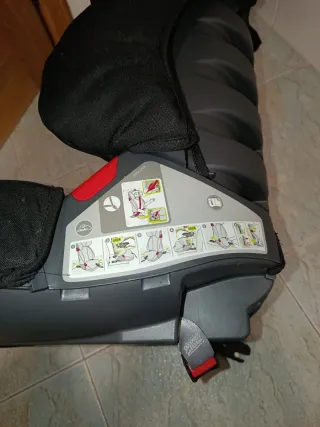 Silla coche Britax Römer reposacabezas
