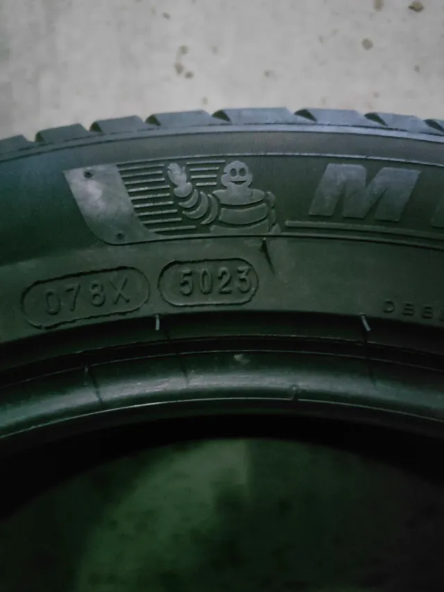 Neumáticos 215/50 R17 95W Michelin Primacy 4