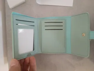 Portafoglio donna verde