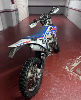 Husqvarna 250 TPI Enduro Moto