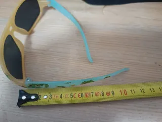 Gafas de sol infantiles.