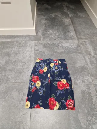 Top tirantes rayas encaje negro