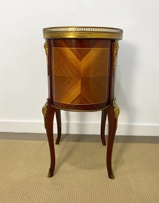 Mesa auxiliar Luis XV madera y mármol