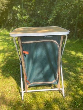 Mesa de camping - armario plegable Quechua