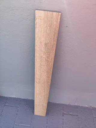 Suelo porcelánico efecto madera