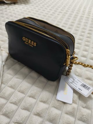 Bolso Guess negro nuevo