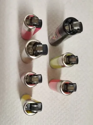 Lotto 7 accendini Clipper