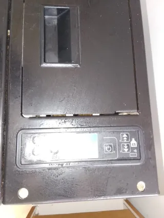 Estufa de pellets roja