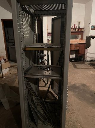 Armario Rack de telecomunicaciones