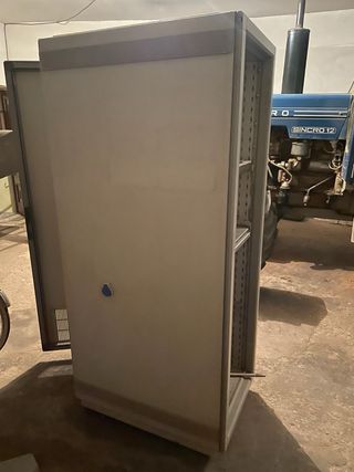 Armario Rack de telecomunicaciones