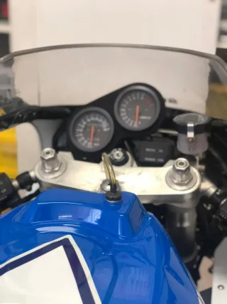 Suzuki GSX 750 R