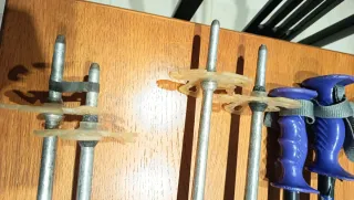 Bastones de esquí 115-120 y 130cm marca: Kerma