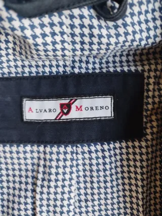 Chaqueta de Álvaro Moreno en color Azul