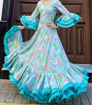 Traje de Flamenca T 34 o de Niña Elástico