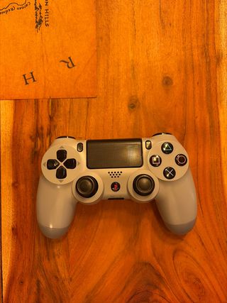 Mando PS4 20 Aniversario Edición Limitada