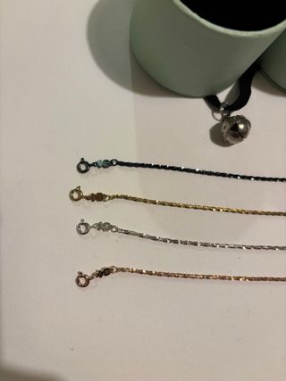 Pulseras Tous finas color oro y plata