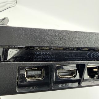 PlayStation 4 Slim 500GB Funzionante FW 11.02