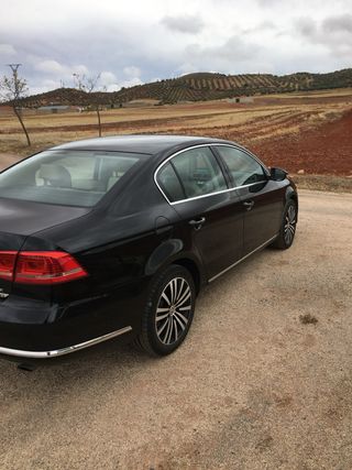 Volkswagen Passat 2011