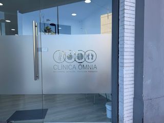 Montaje de rótulos y vinilos comerciales