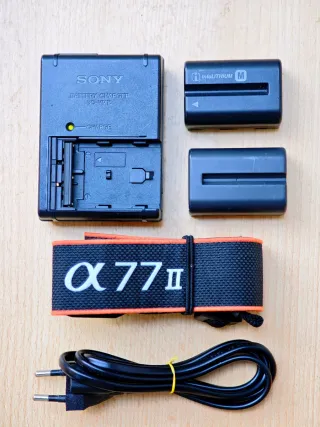 Cámara Sony Alpha 77 II Cuerpo