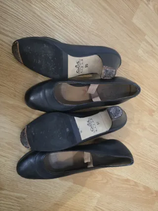 Zapatos de tacón negros