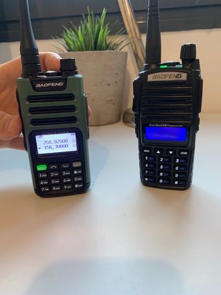 Radio WalkieWalkie- Talkie Baofeng UHF VHF FM Prog