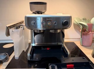 Cafetera espresso Breville Barista Max