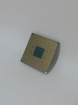 Procesador Ryzen 7 1700 3.0 GHz - Como Nuevo