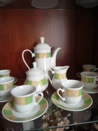 Juego de café porcelana verde y blanco