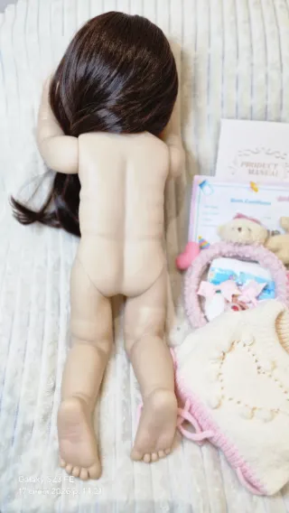 Muñeca realista 55cm, cuerpo completo de vinilo