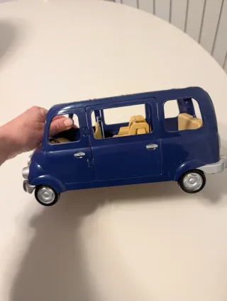 Furgoneta Sylvanian Families Azul