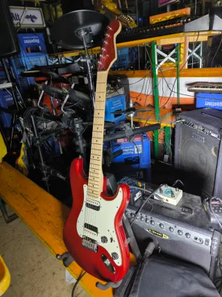 Guitarra Fender
