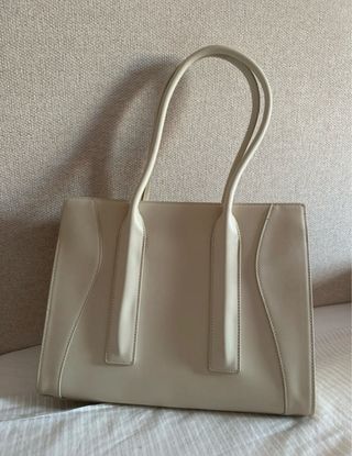 Bolso Karl Lagerfeld Beige Nuevo con Etiqueta