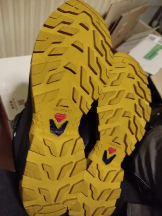 Scarponi Salomon GTX 42 nuovi