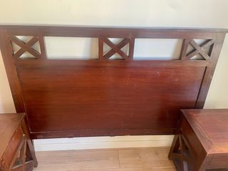 Dormitorio Matrimonio: cabecero, mesitas, cómoda