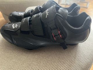 Zapatillas ciclismo Spiuk Talla 46 + pedales